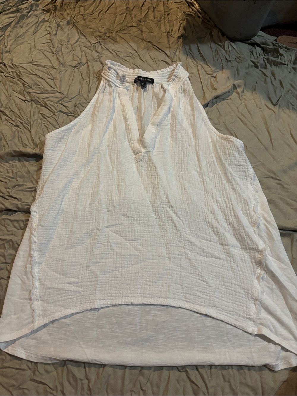 Versona White Textured Halter-Style Camisole